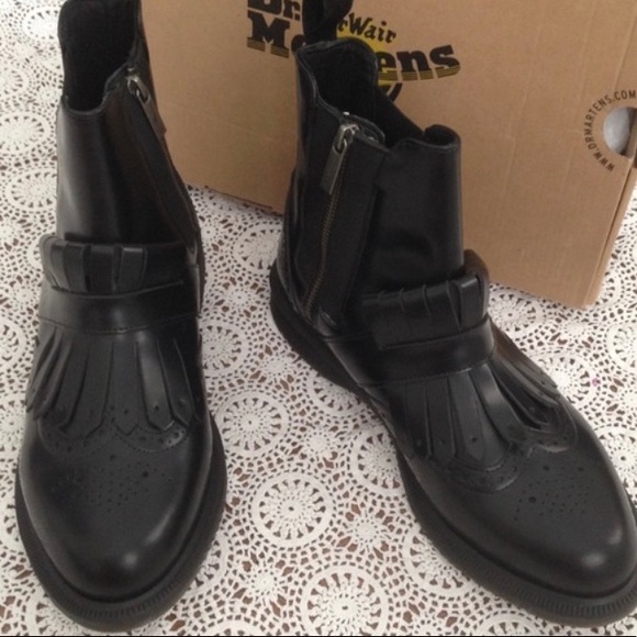 dr martens tina smooth
